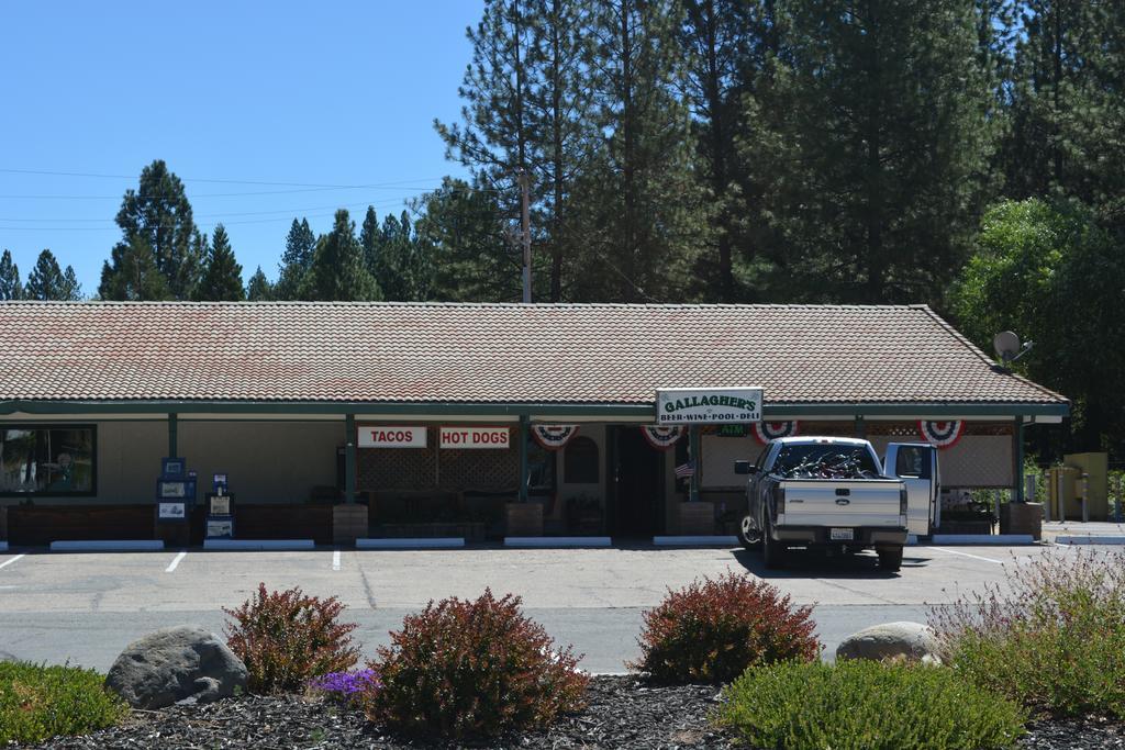 Pioneer Inn & Suites Volcano Exteriér fotografie